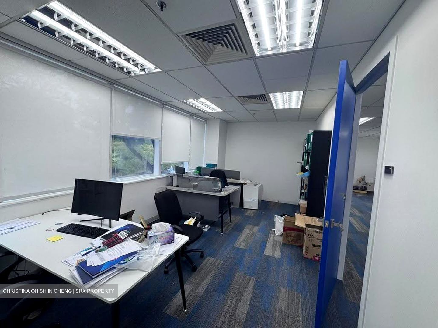 Moreton Logistics Centre (D5), Office #628916521